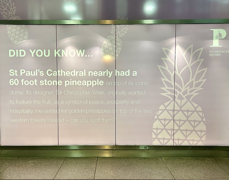 This board is right around the corner from St. Paul's Cathedral. It mentions Sir Christopher Wren's design choices for the cathedral.&nbsp;