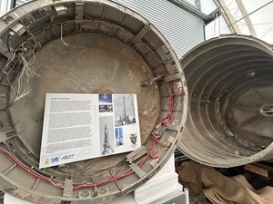 This is a second photo of the R3 first stage, shown from a slice made inside the HTP (High Test Peroxide) tank.&nbsp;