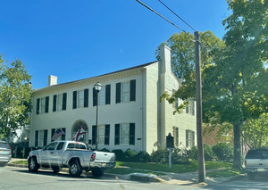 Photo taken by me of the Weeden House Museum in the present day (October 8, 2024)