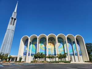 View of current First Baptist Church Huntsville from Governors Dr SW.