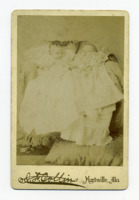 Photograph of two babies.