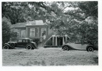 View of the Noojin House from the front yard.